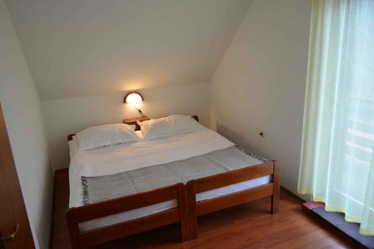 Holiday Home Coprnicka Hisa Skrad Ngoại thất bức ảnh
